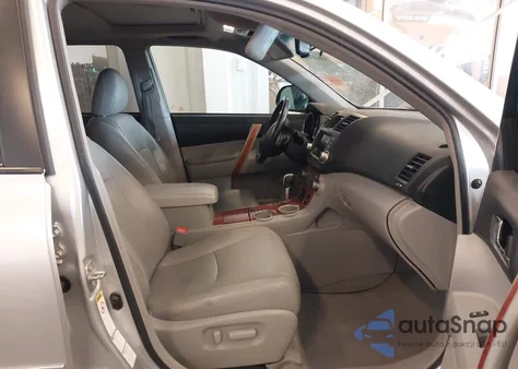 2010 Toyota Highlander Limited V6 z USA, uszkodzony, nr VIN 5TDDK3EH0AS015169